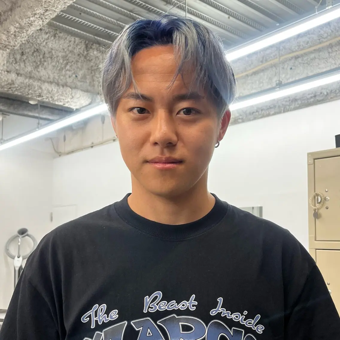ショート カラー メンズ ハイトーンカラー 🌟  ミキのヘアスタイル