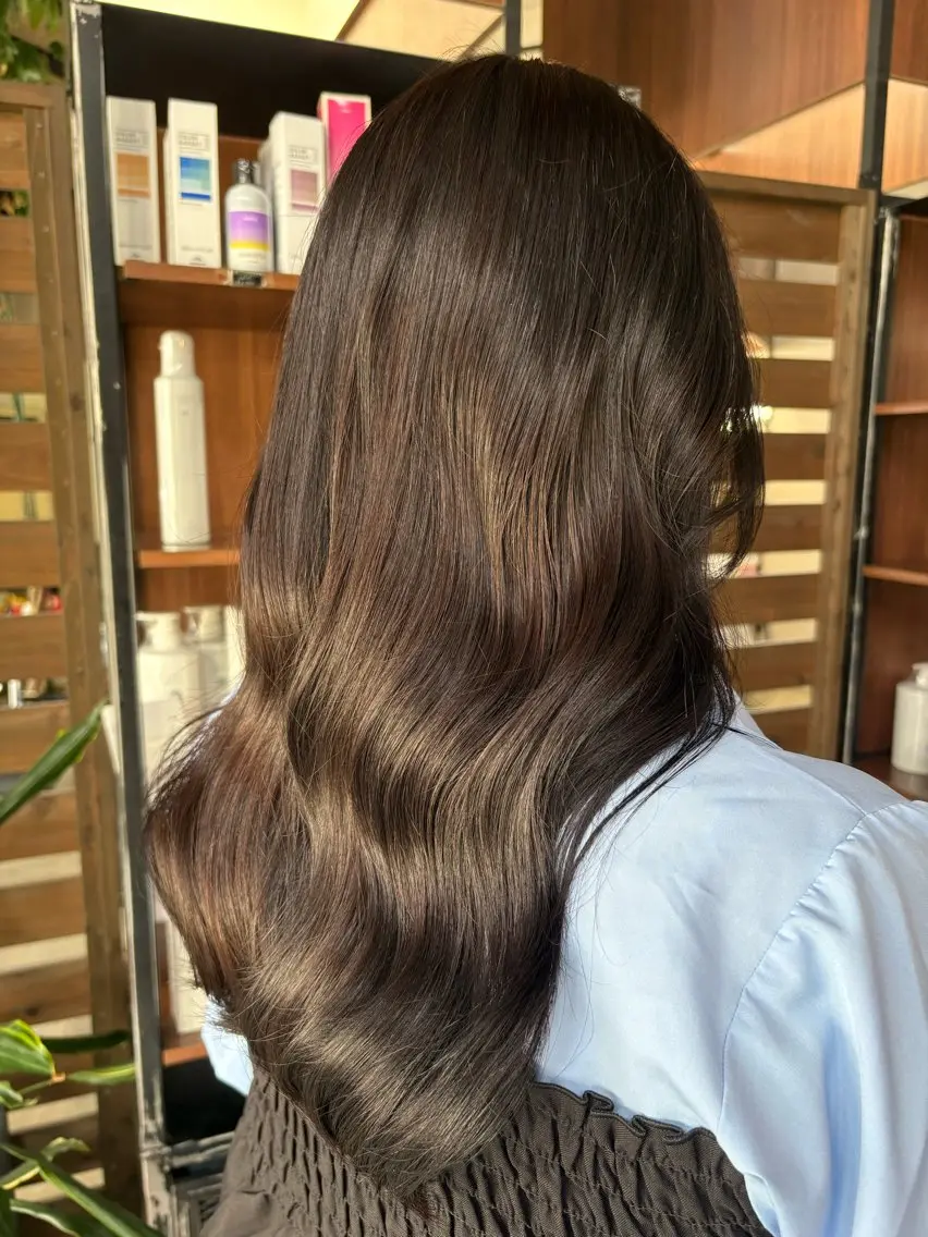 セミロング カラー ヘアアレンジ ブラウンカラー 長谷川 結莉華のヘアスタイル