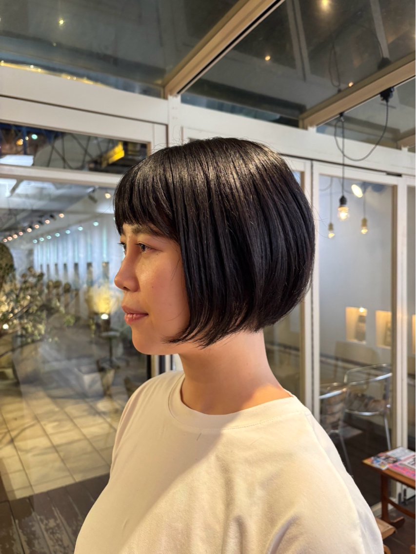 ミディアム カラー くいた あやなのヘアスタイル