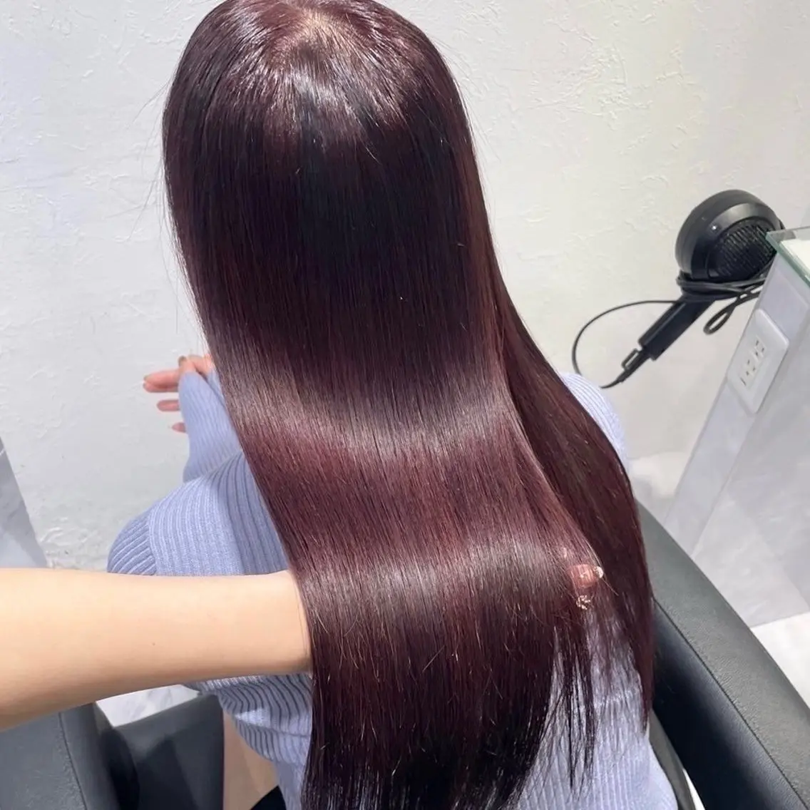 セミロング カラー 🎀🧁ダメージレス 艶髪カラー🧁🎀のヘアスタイル
