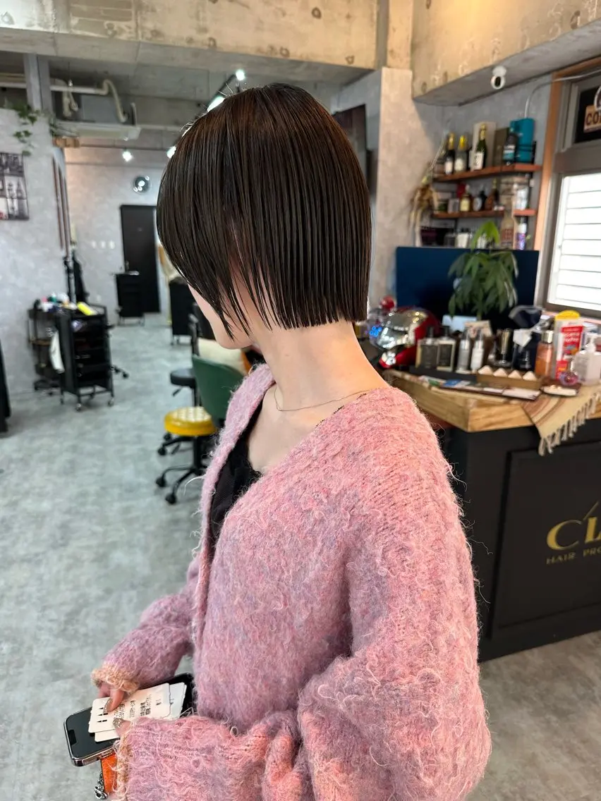 ショート 切りっぱなしボブ ショートボブ ハンサムショート 丸みショート ボブ モテ髪/ボブ/ショー ト/アダチフウトのヘアスタイル