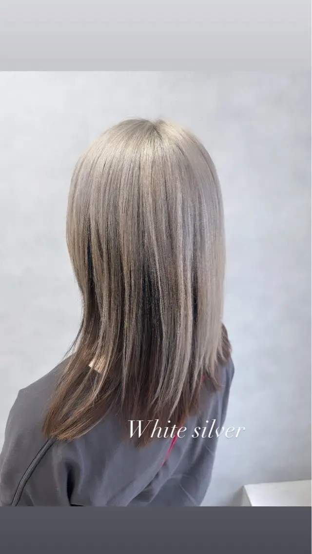 ロング かがみ/メンテナンス カット無料のヘアスタイル