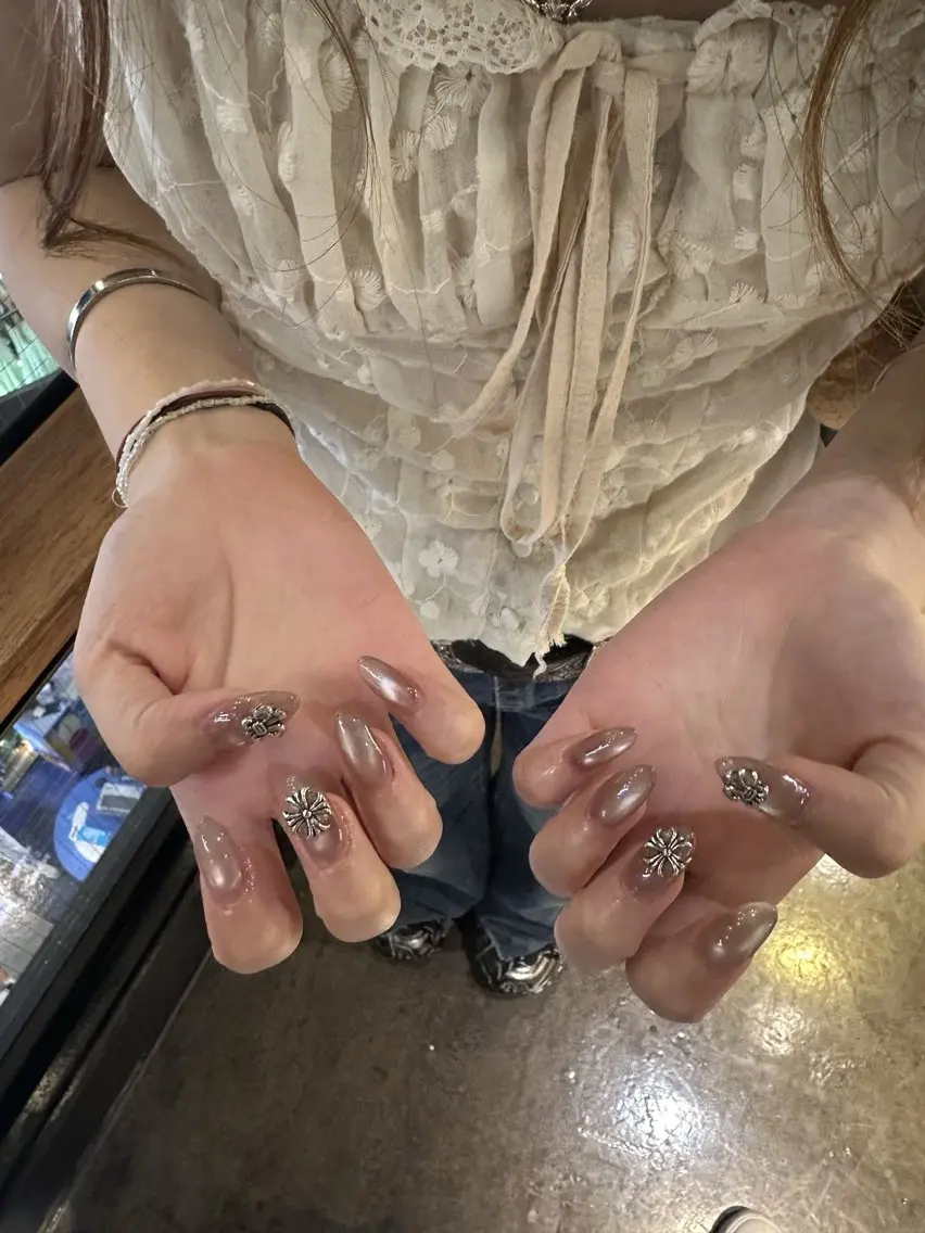 ネイル 秋 Nailsのネイルデザイン