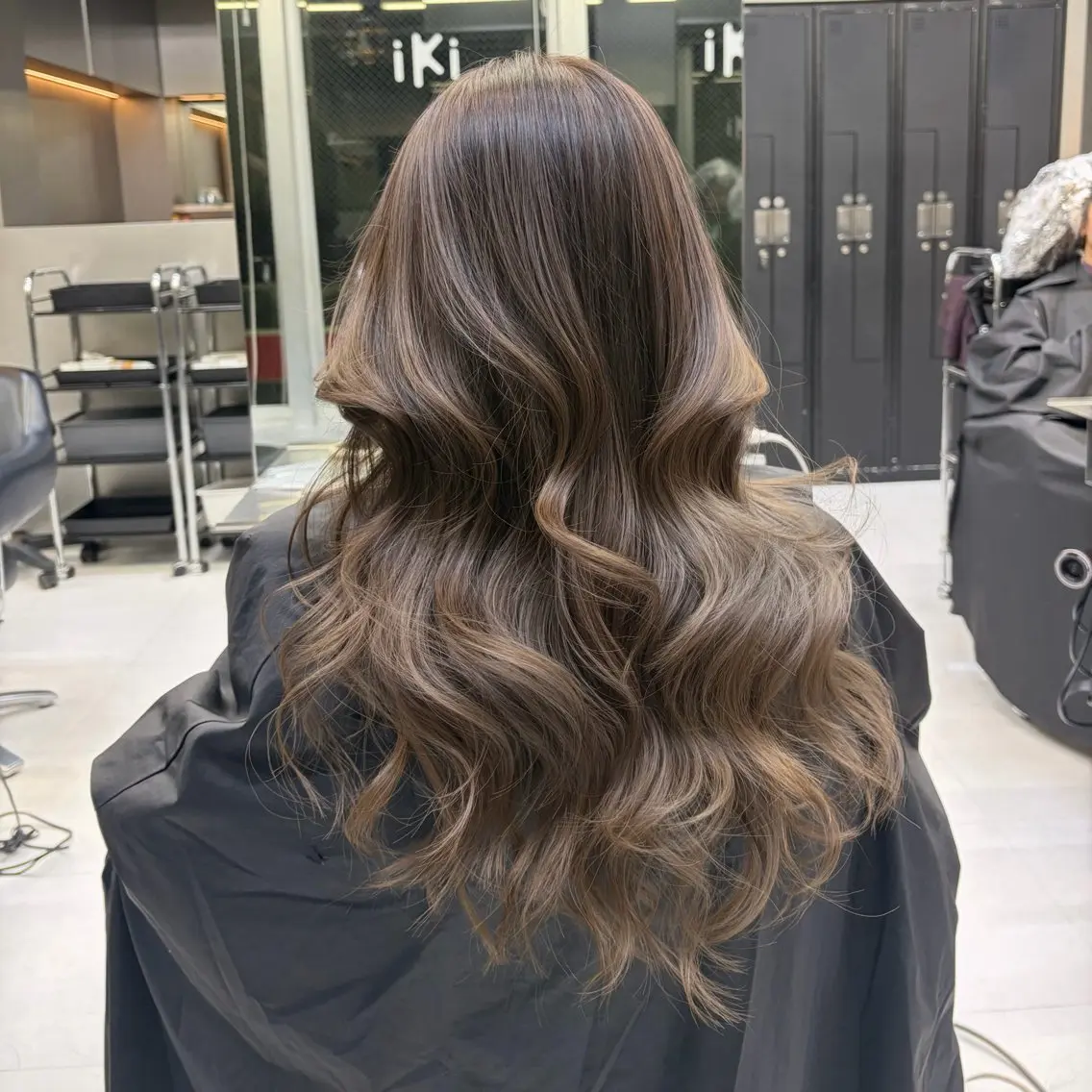 ロング カット ヘアカラー トリートメント 🫧バレイヤージュ/ ハイライト/ミズキのヘアスタイル