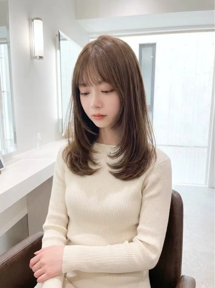 セミロング ヘアカラー トリートメント 佐倉七彩/ 上品艶カラー/渋谷のヘアスタイル