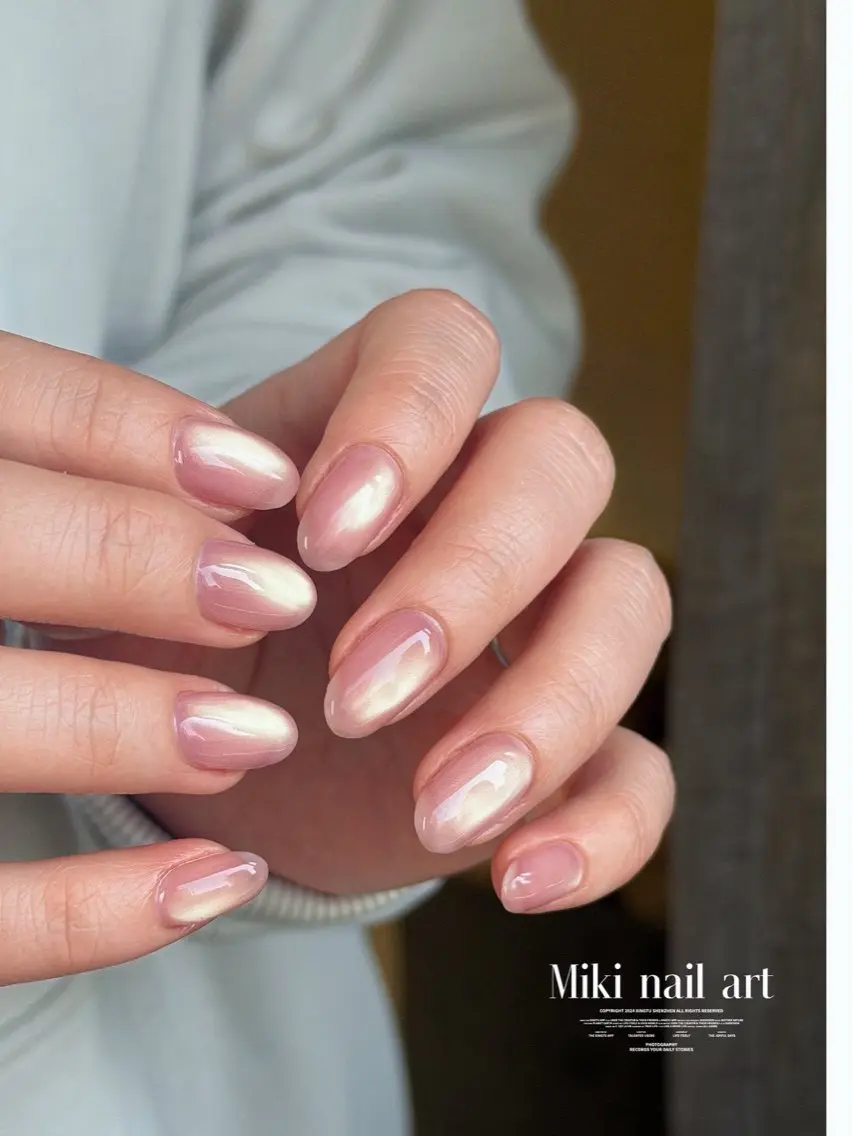 enoiマグネットネイル ベースジェル パラジェル使用💅オフケア込みの写真