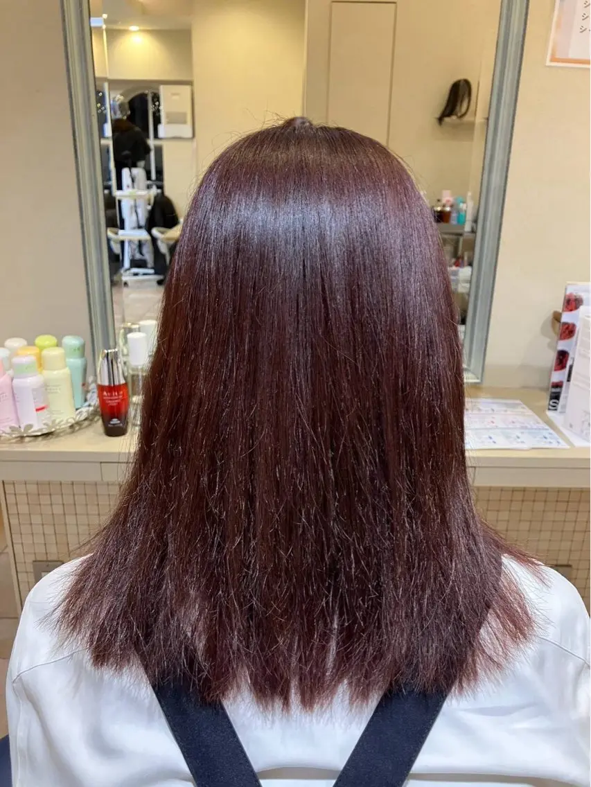 セミロング 藤本 早耶のヘアスタイル