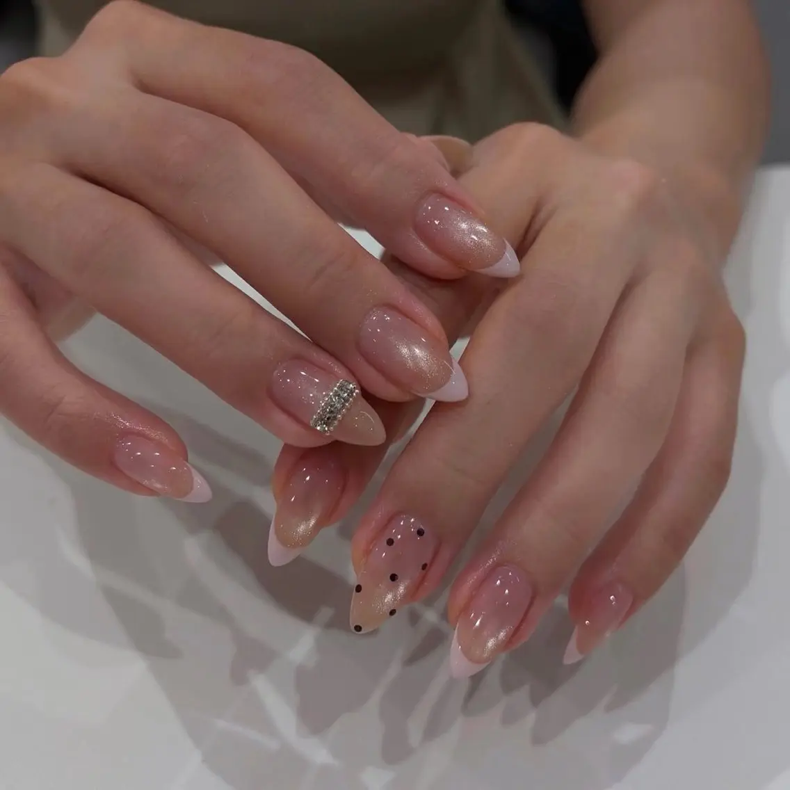 ネイル ハンドネイル Luna Gladeのネイルデザイン