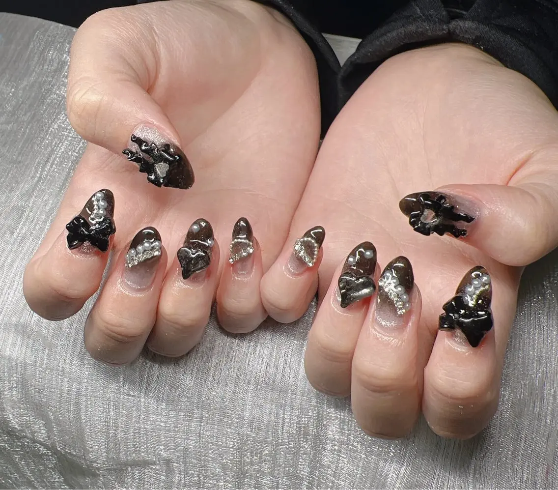 ネイル ハンドネイル Lee Nailsのネイルデザイン