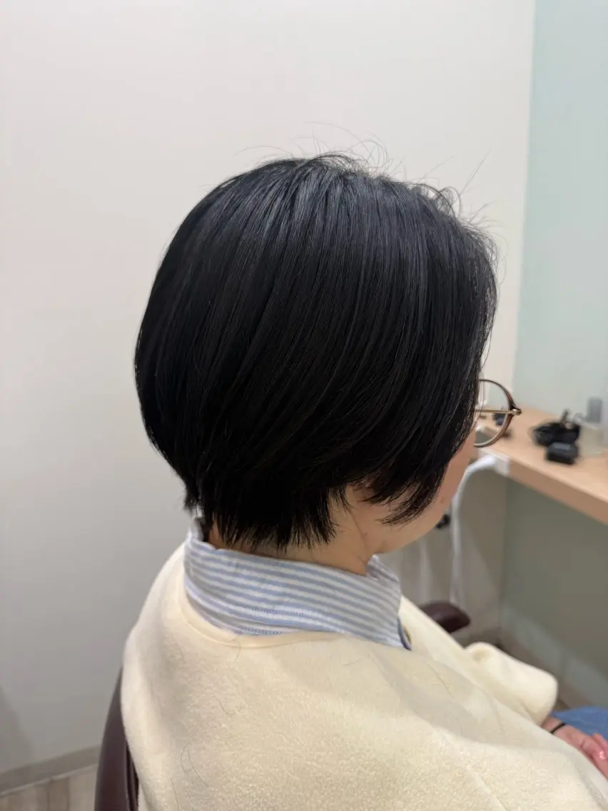 ショート くびれヘア ショートヘア カット 伊藤 優里のヘアスタイル