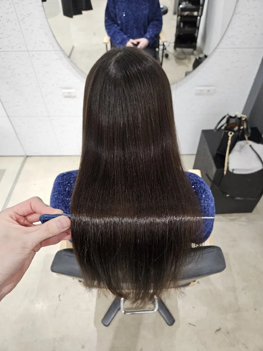 ロング 縮毛矯正 角谷 貫太郎のヘアスタイル
