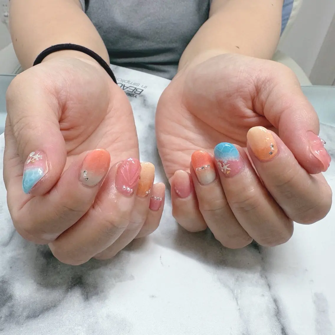 ネイル ハンドネイル ネイルサロン KURIKINDIのネイルデザイン