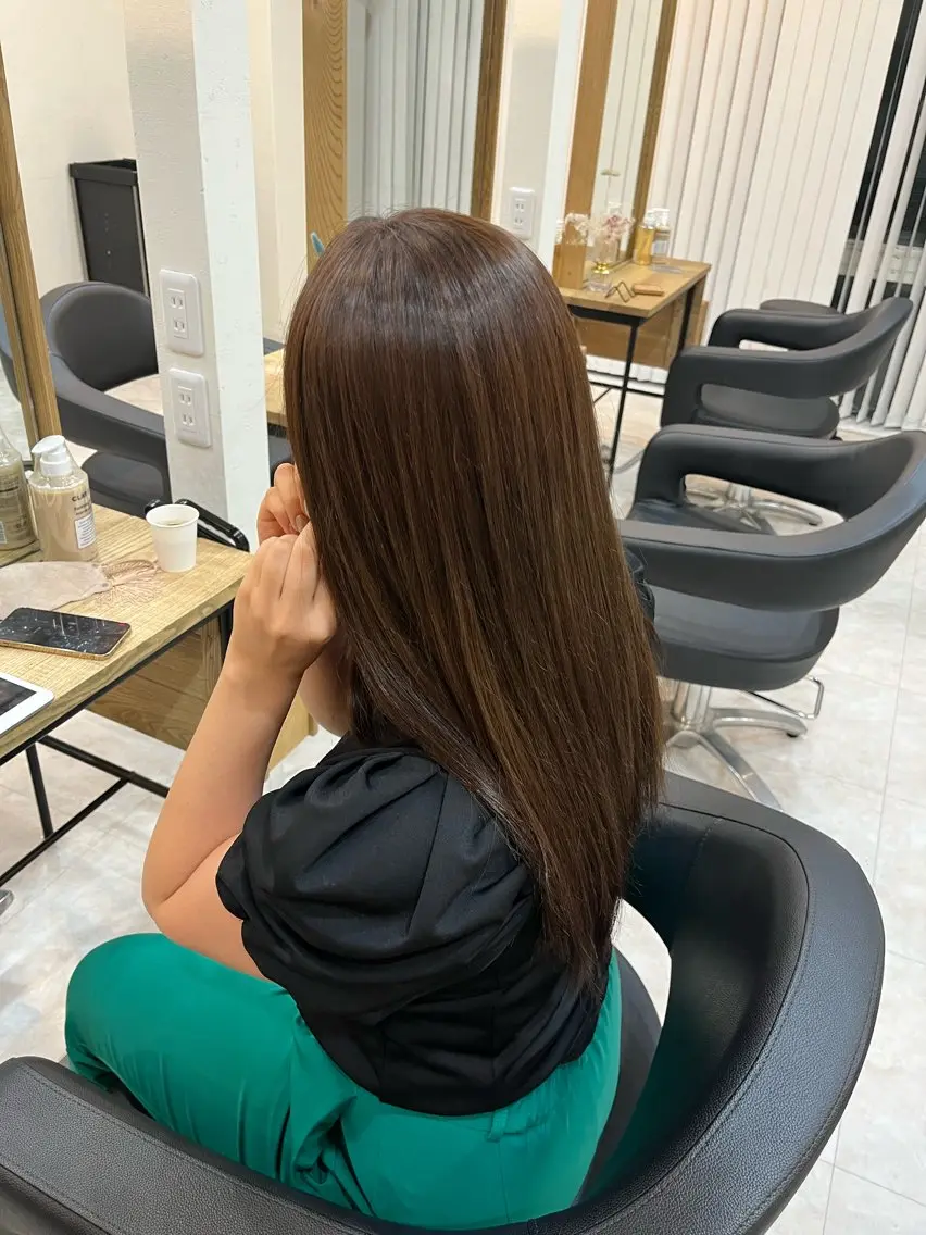 ロング カット ヘアカラー トリートメント 仁和山 健汰のヘアスタイル