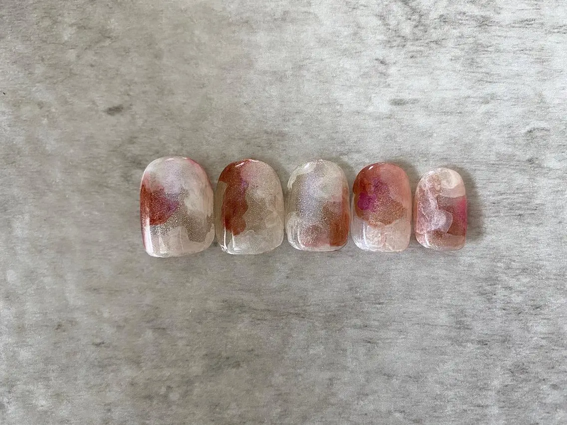 ネイル ハンドネイル and M. nailのネイルデザイン