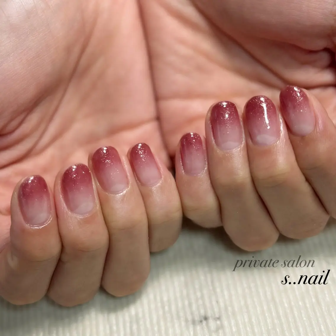 ネイル グラデーション ラメ(グリッター) ハンドネイル フットネイル s..nail / MORITAのネイルデザイン