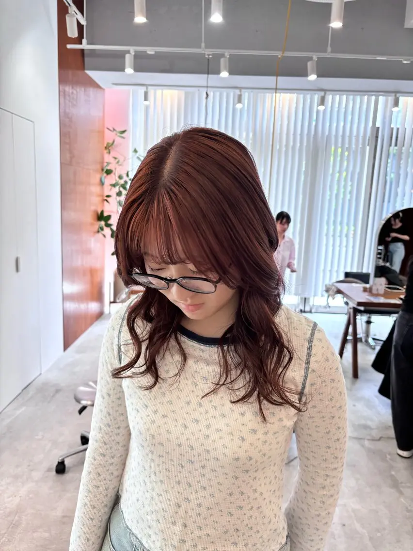 セミロング ヘアカラー 千田 りんなのヘアスタイル