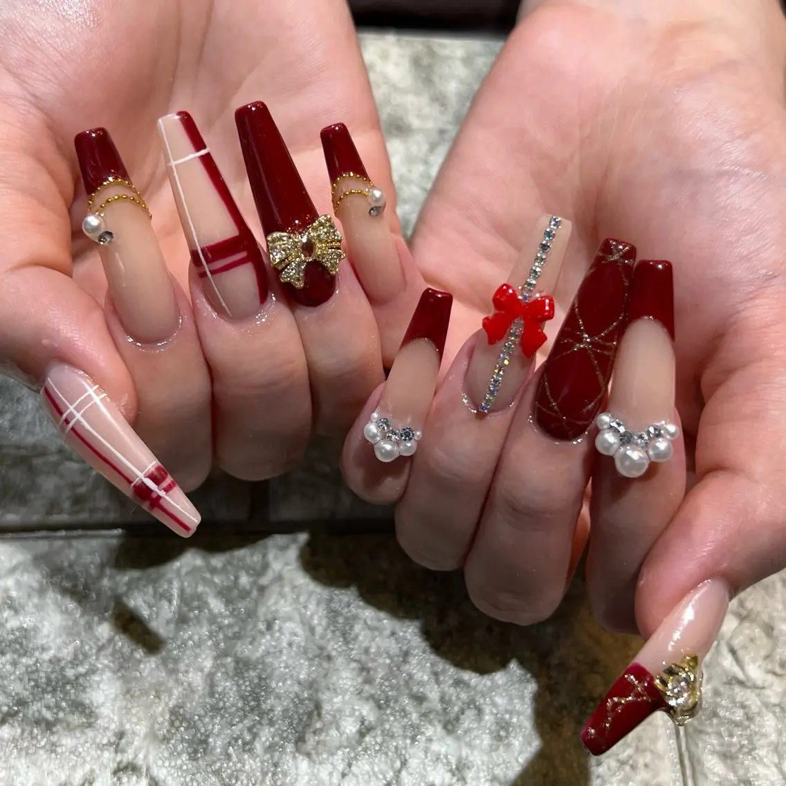 ネイル アクリルスカルプ𓆈 RounGe町田店のネイルデザイン