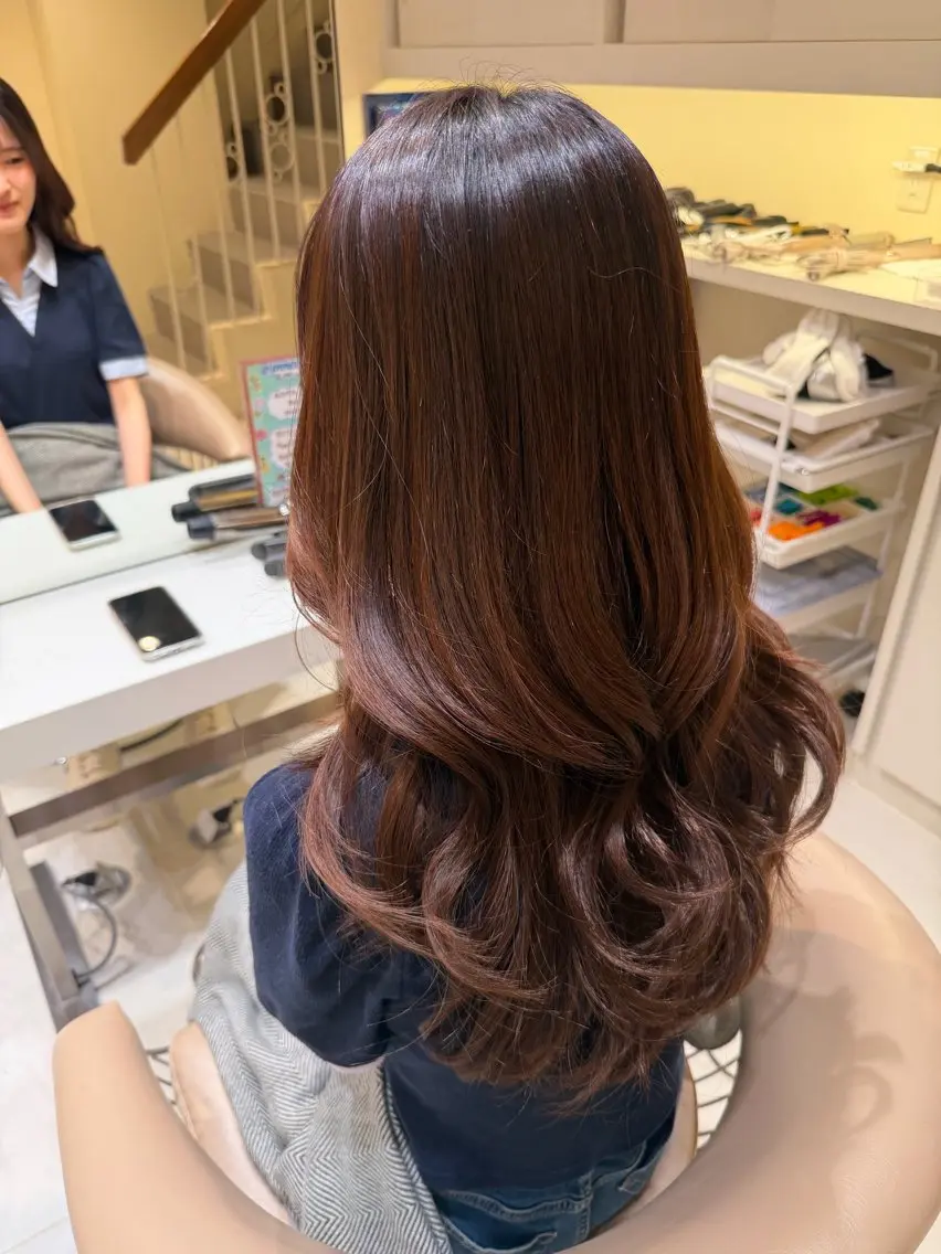 ロング カラー Nagomi .⋆𝜗𝜚のヘアスタイル