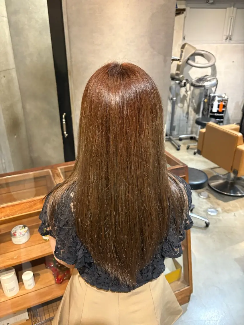 カラー 川東 惟来のヘアスタイル