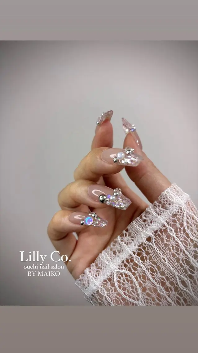 ネイル ブライダルネイル ハンドネイル ハンドケア Lilly Co.のネイルデザイン
