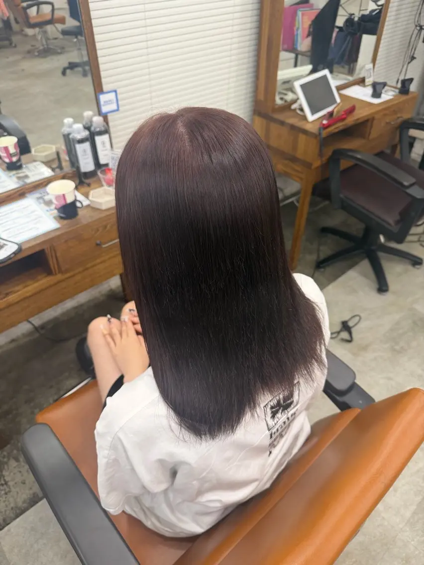 ミディアム カット ヘアカラー レイヤーカット 艶髪🎀HINATAのヘアスタイル