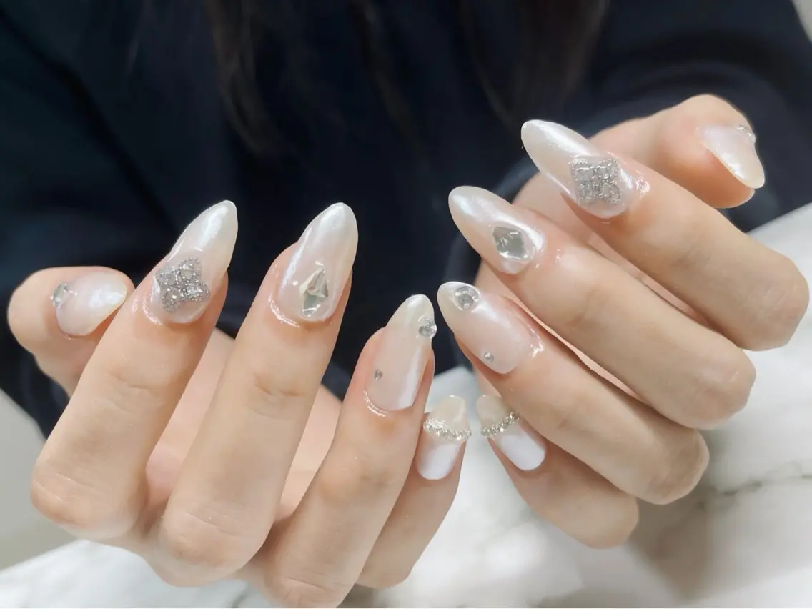 ネイル キラキラネイル シンプルネイル R@nail🫧町田 🫧らんのネイルデザイン
