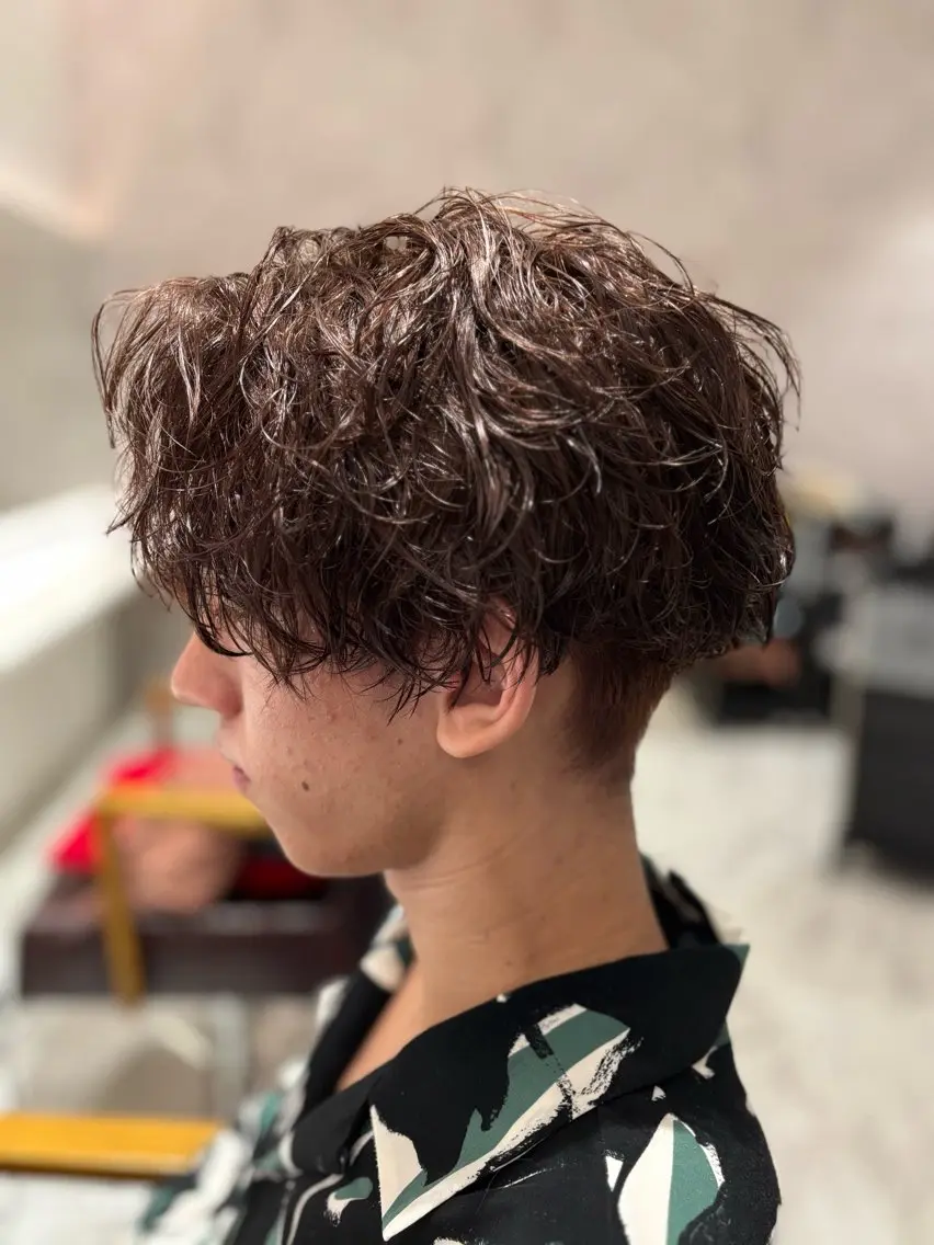 カラー 水口 碧斗のヘアスタイル