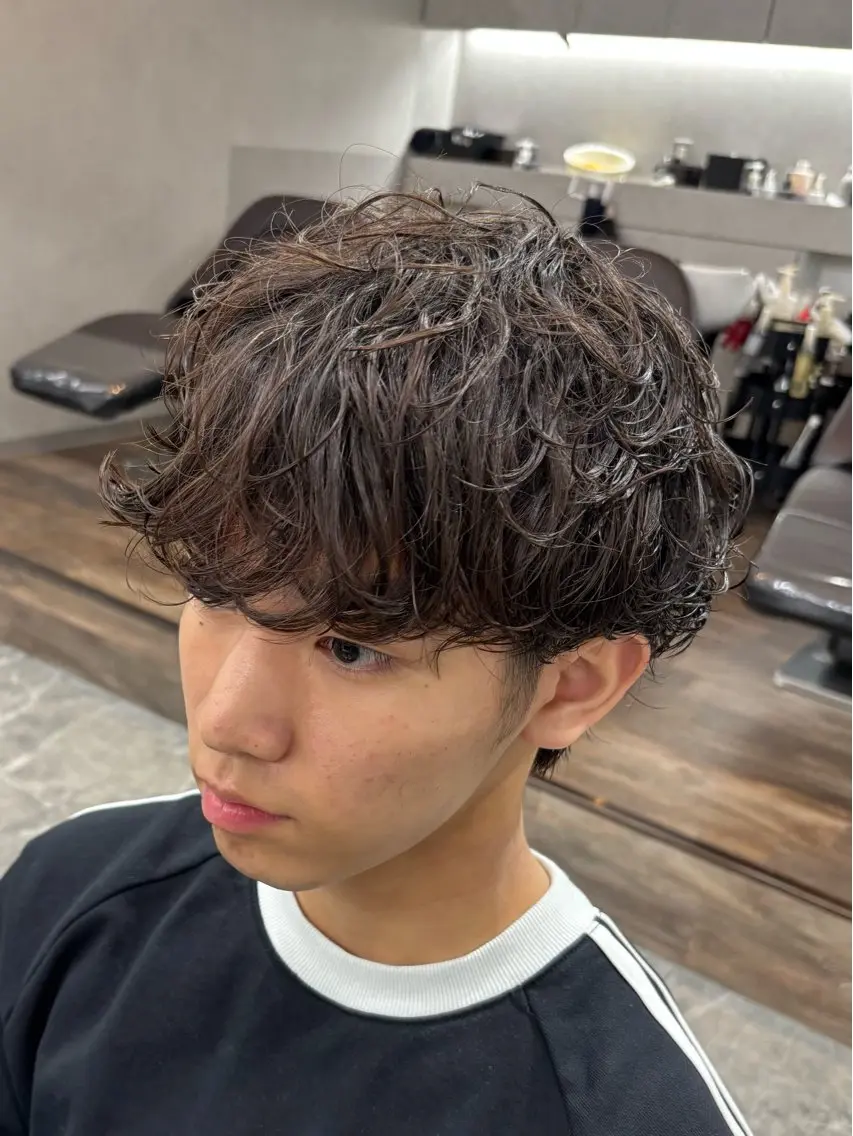 パーマ メンズ カット パーマ 京都河原町 メンズパーマ助川龍哉のヘアスタイル