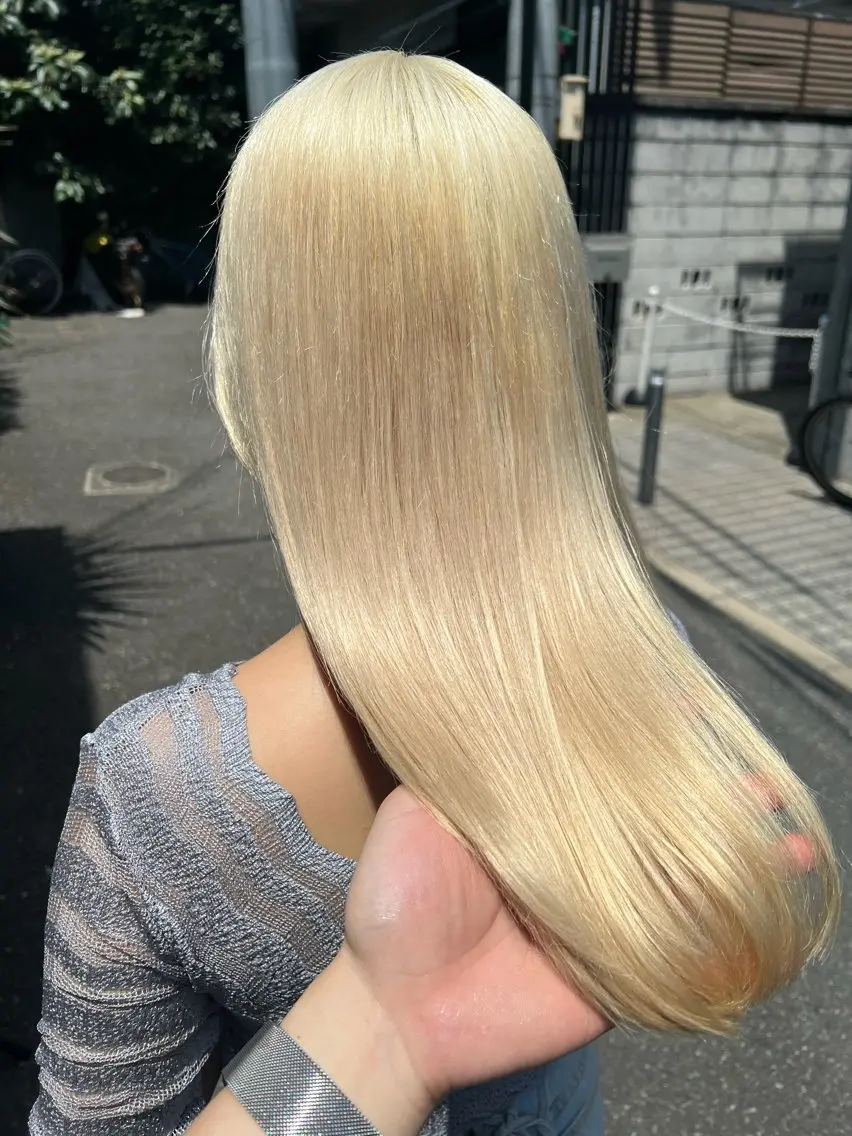 ミディアム カラー ブロンド 透明感カラー ホワイトブロンド トリートメント カット ヘアカラー 💎透明感カラー特化 💎TAISEIのヘアスタイル