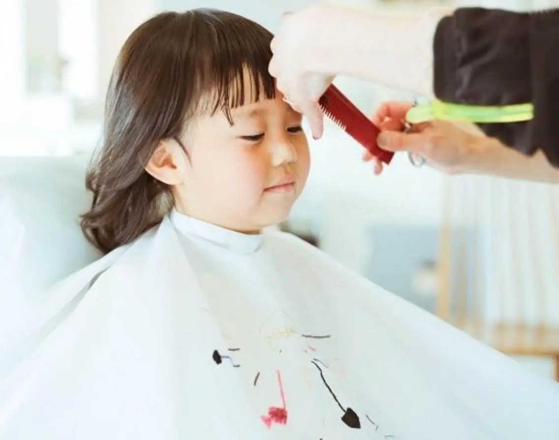 キッズ 岩橋 静香のヘアスタイル