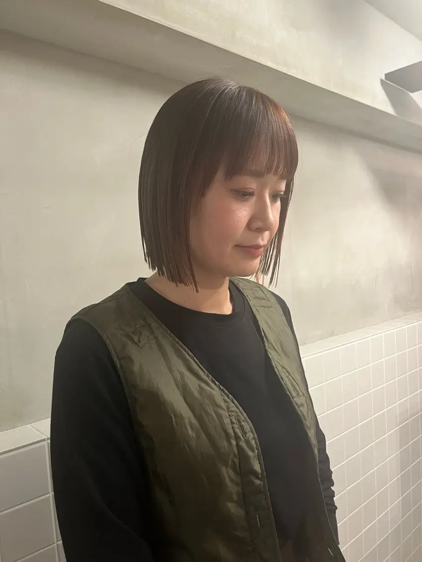 ミディアム ボブ anon Loemのヘアスタイル