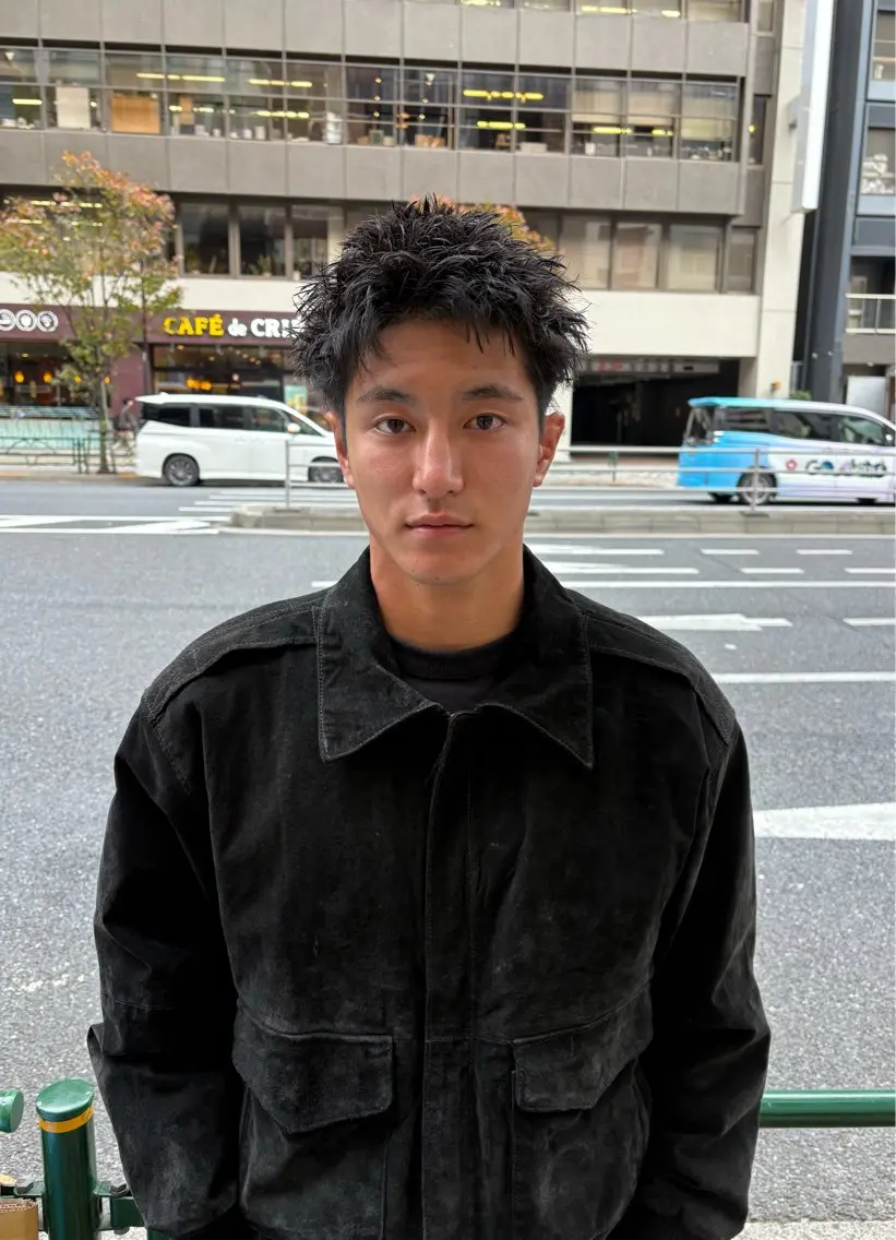 ショート パーマ メンズ メンズブリーチ フェザーパーマ メンズハイライト メンズインナーカラー メンズパーマ カット 💈メンズ短髪特化 ✂︎伊藤大輝💈のヘアスタイル