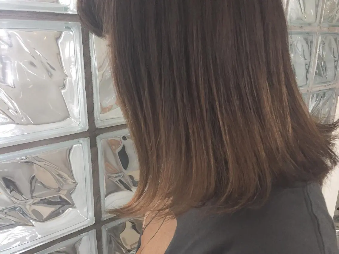 ミディアム カラー ブリーチ グラデーションカラー Sakairi Yunaのヘアスタイル
