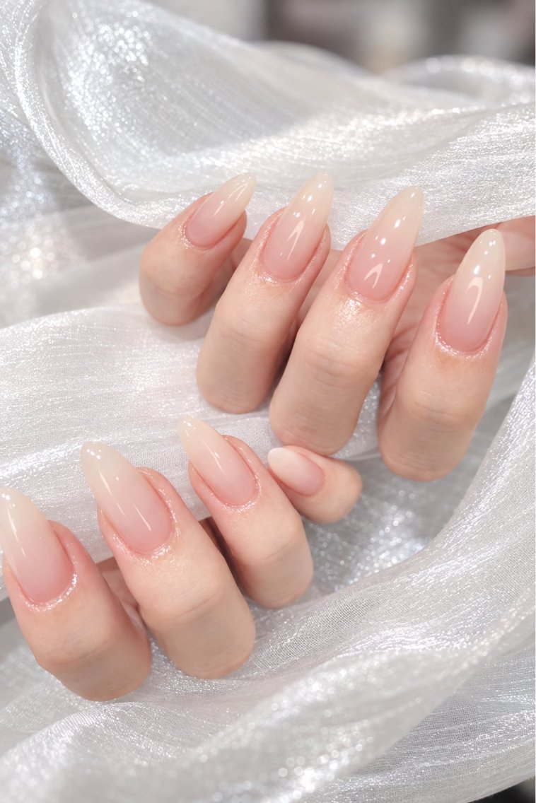 ネイル ハンドネイル ハンドケア AKI AKIのネイルデザイン