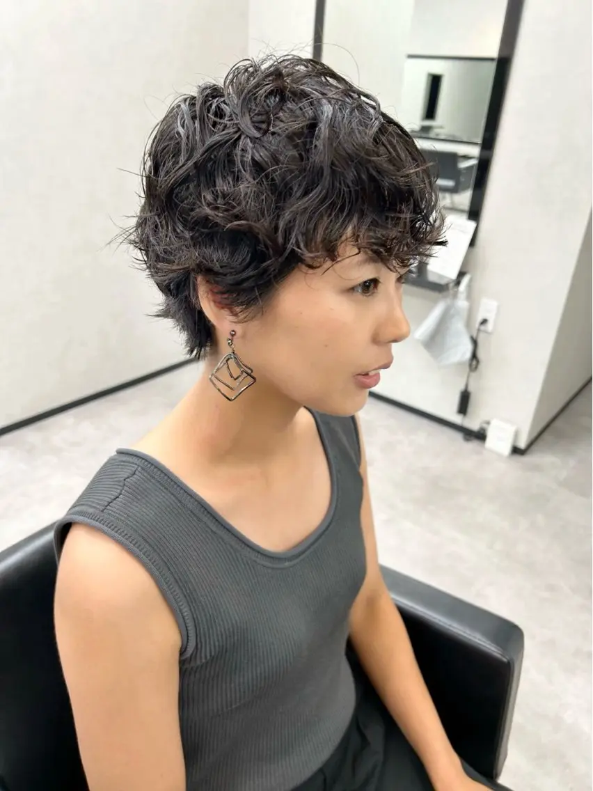 ショート パーマ ショートヘア カット パーマ ナカジマ ナナのヘアスタイル