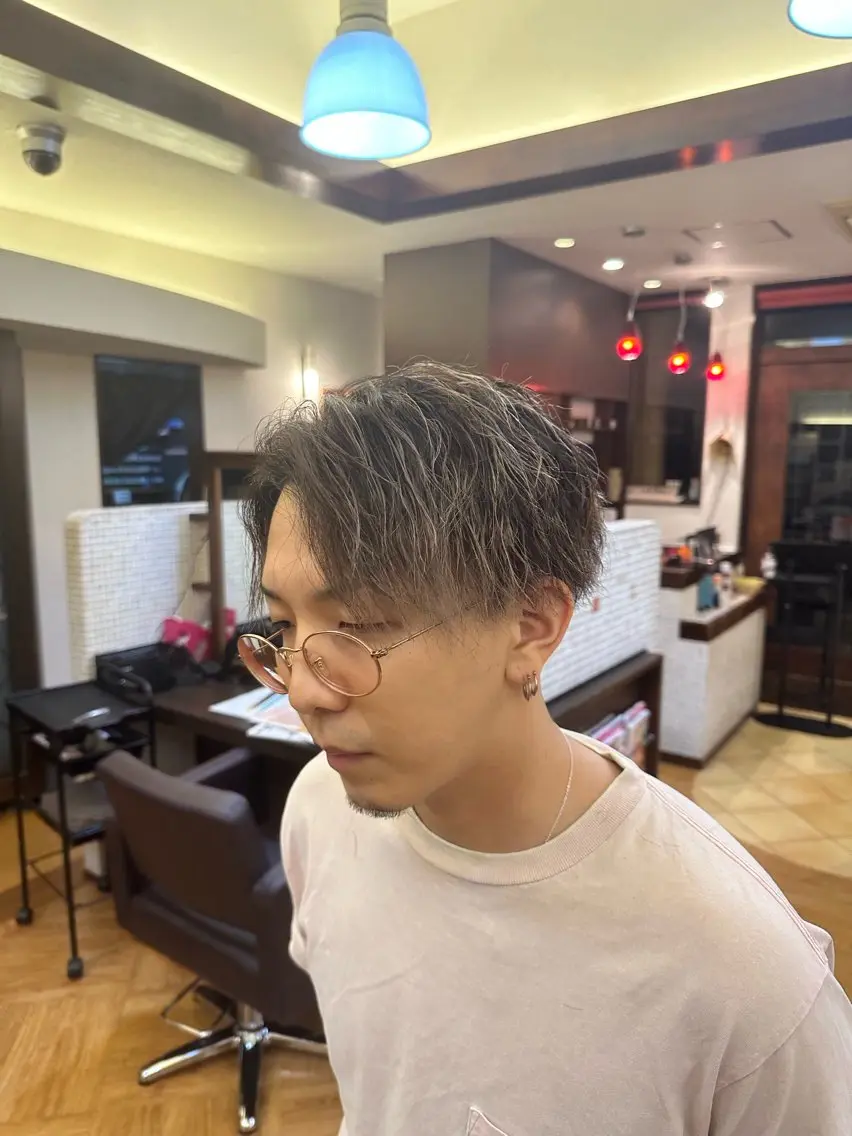 カラー パーマ メンズ カット ヘアカラー トリートメント WEST✂︎AKI HIRO✂︎大和高田のヘアスタイル