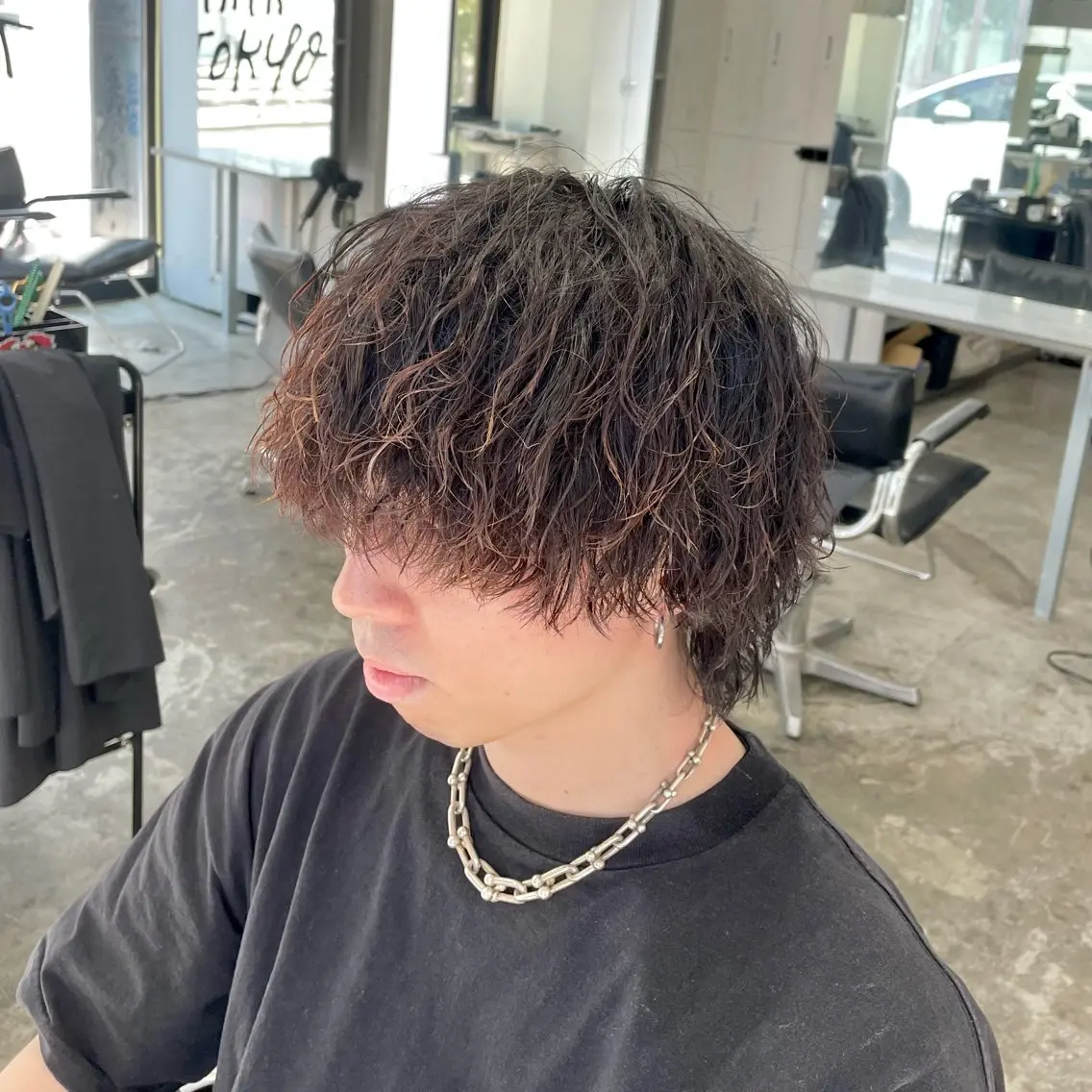 ミディアム パーマ メンズ メンズウルフカット ウルフカット カット パーマ メンズ特化美容師/ 藤戸 椋のヘアスタイル