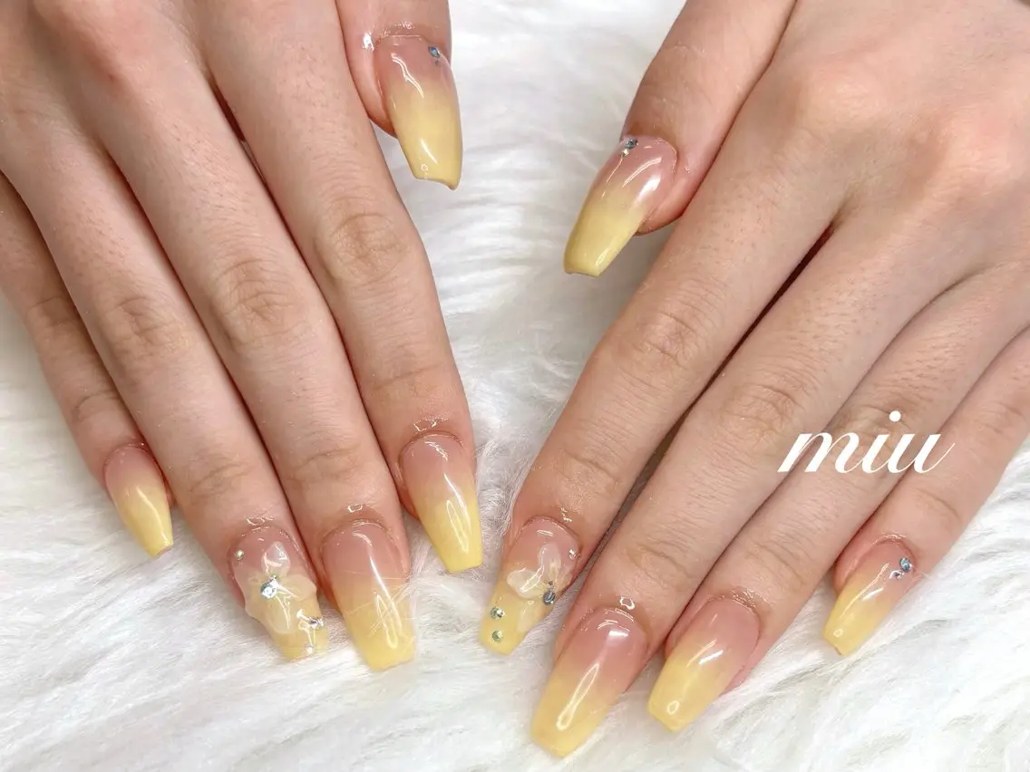 ネイル ハンドネイル miunail🍒 mioのネイルデザイン
