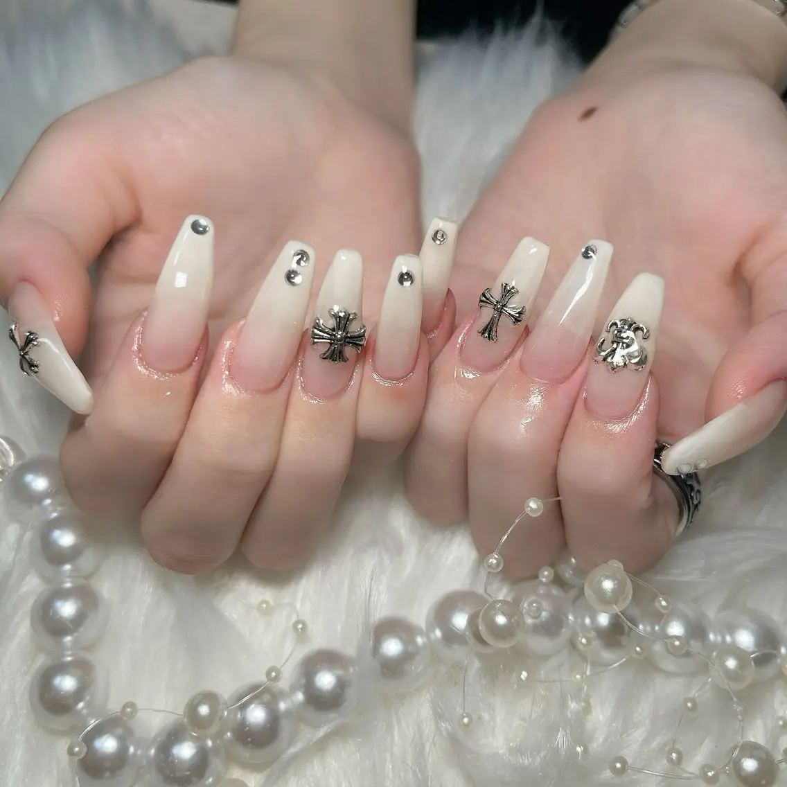 ネイル ハンドネイル nail salon M'U【エムユー】のネイルデザイン
