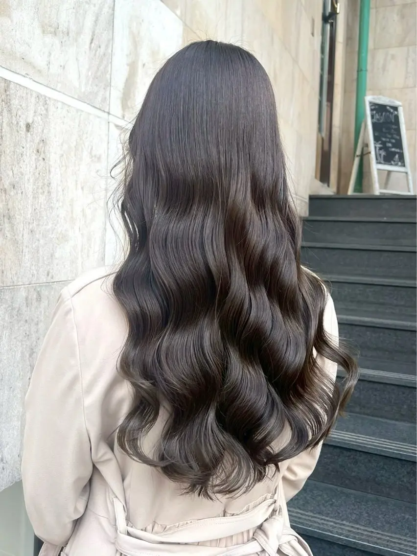 ロング ✨️髪質改善＆艶カラ ー✨️Yudaiのヘアスタイル
