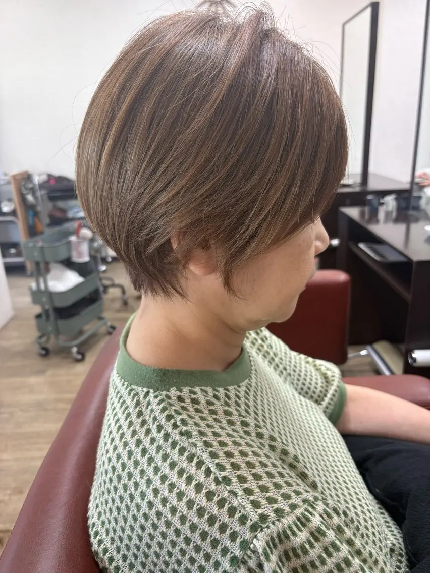 ショート カラー 中野 一哉のヘアスタイル