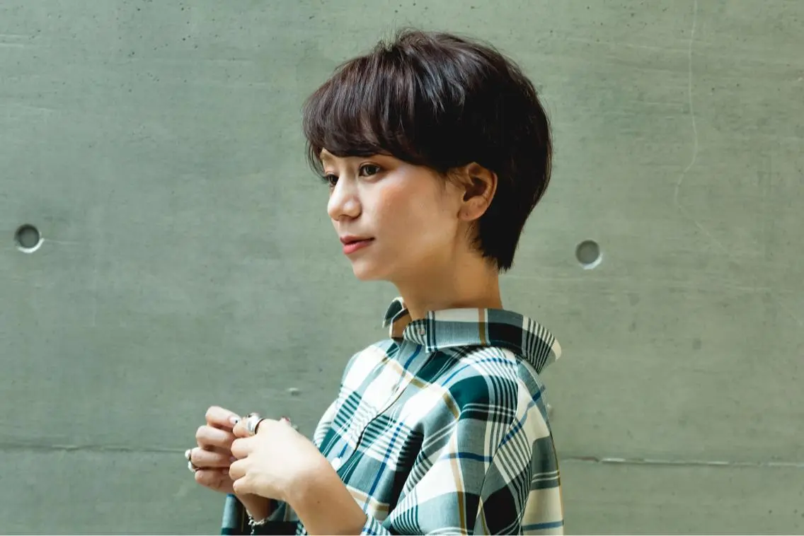 ショート カラー 丸みショート ブラウンカラー ラベンダーカラー ラベンダーブラウン ショートヘア 太田ありさ クリーミーヘアカラーのヘアスタイル