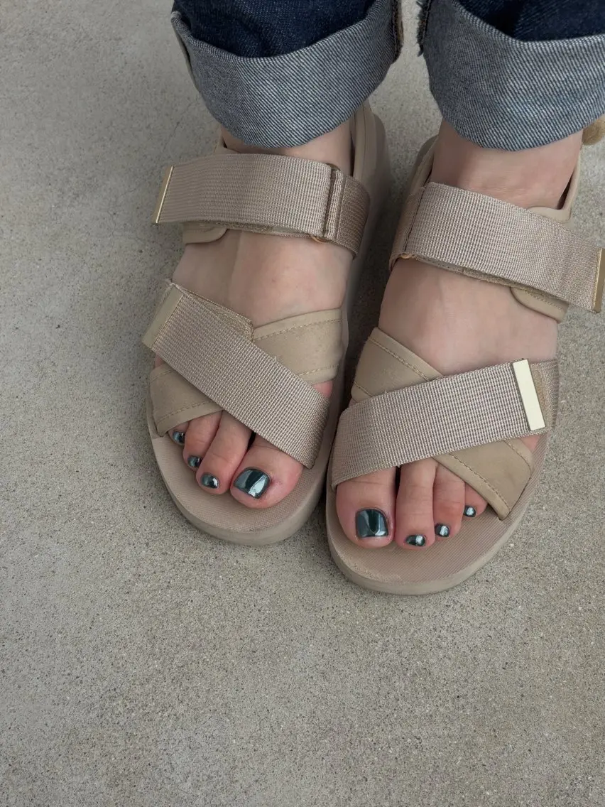 ネイル フットネイル ミラーネイル ワンカラーネイル nail salon soruのネイルデザイン