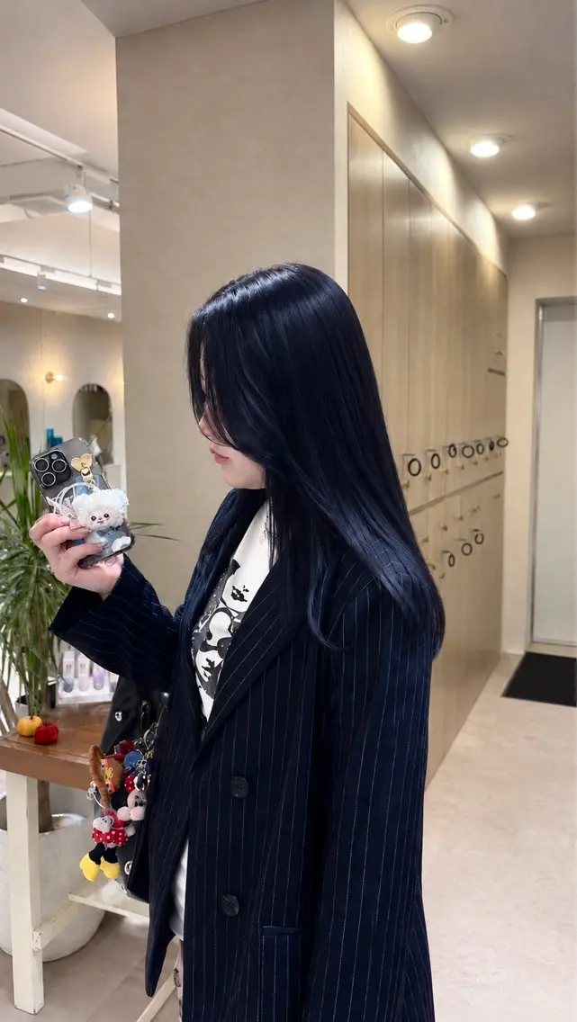 セミロング ヘアカラー 【yuni】 Meiのヘアスタイル