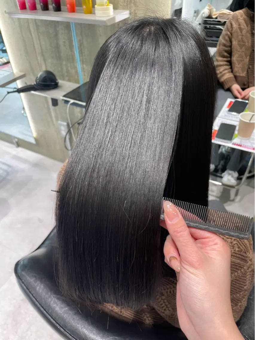 ロング 髪質改善 縮毛矯正 Lino nanaのヘアスタイル