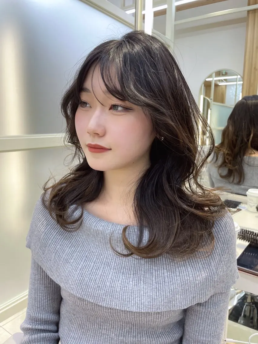 セミロング カラー カット ヘアカラー トリートメント 顔周り/レイヤー /前髪/TAKUのヘアスタイル