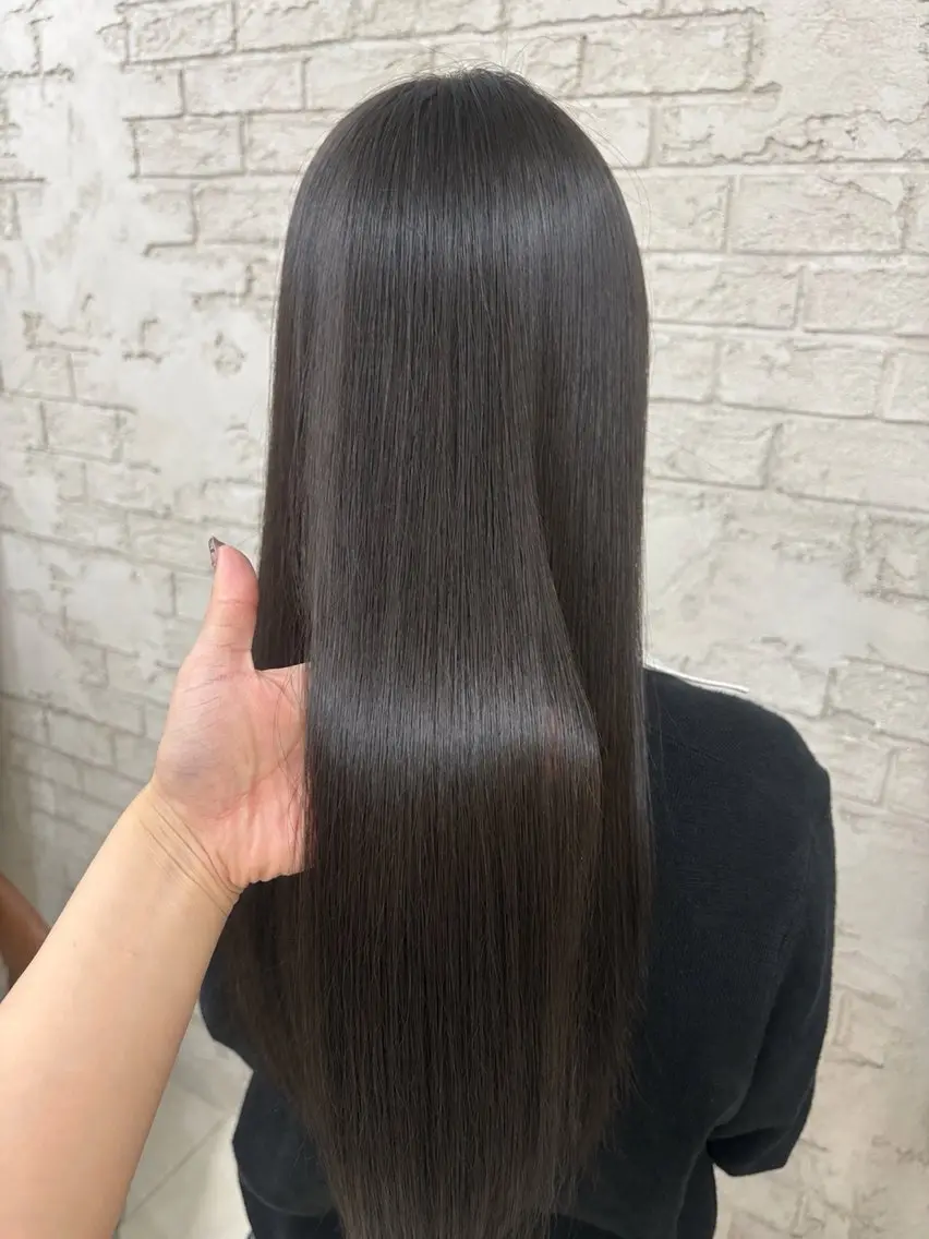 ロング カット 縮毛矯正 トリートメント 艶カラー/縮毛矯正 🩶Kai🐏のヘアスタイル