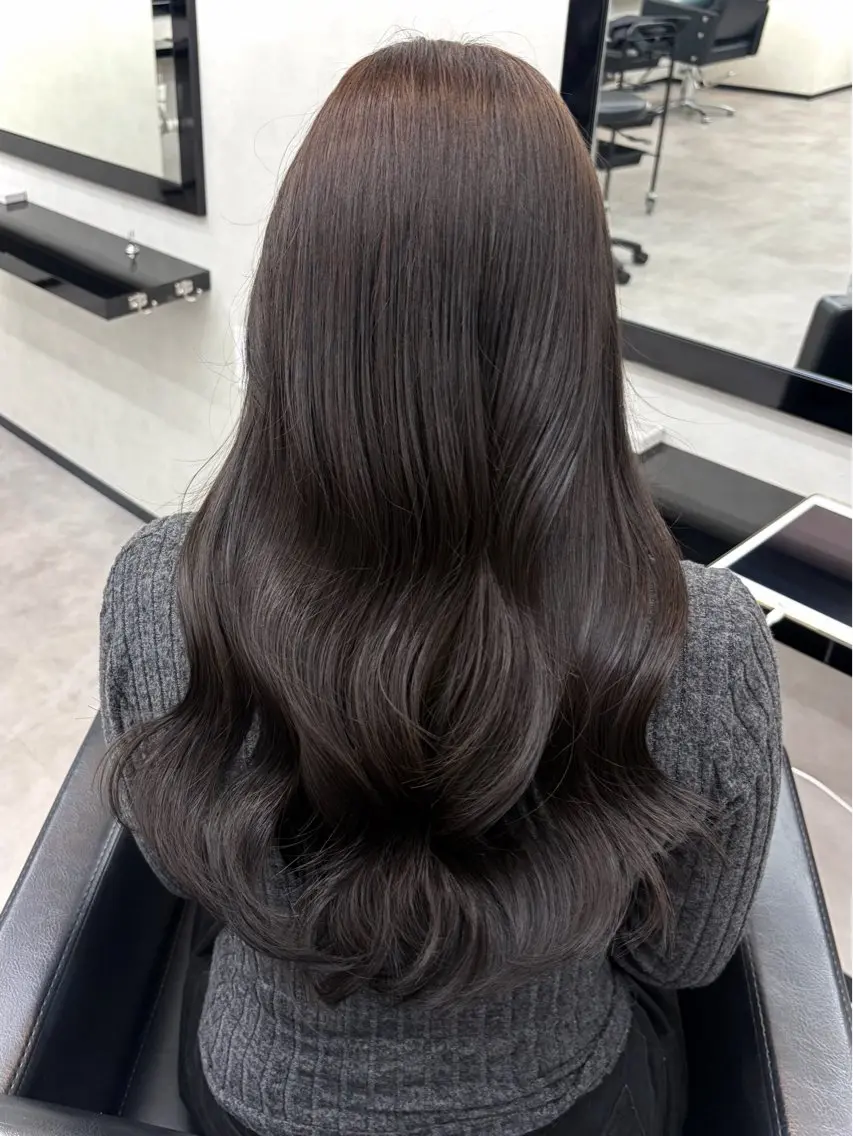 ロング ヘアカラー トリートメント 福島 あいりのヘアスタイル