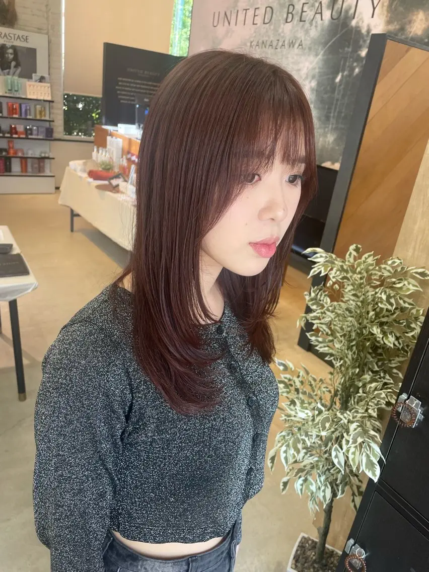 セミロング ピンクブラウン レイヤーカット テラダ ユウシン西金沢のヘアスタイル