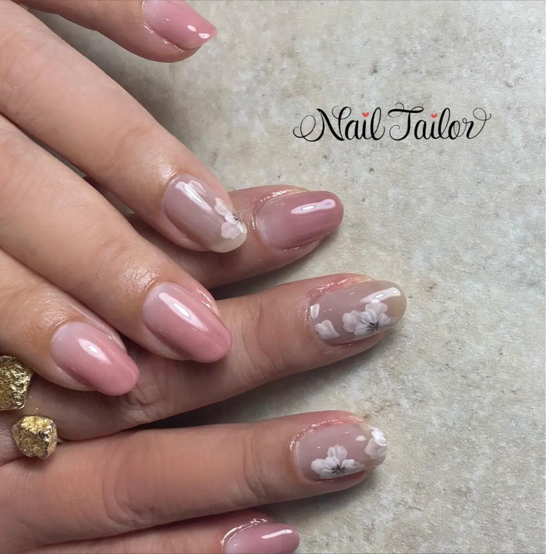 ネイル アートネイル 長さ出し フラワーネイル ジェルネイル グリーン ハンドネイル NailTailor ネイルテイラーのネイルデザイン